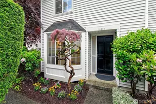 10259 NE 129th Ln, Kirkland, WA 98034 - Photo 3