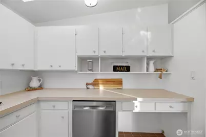 9004 NE 178th Street, Bothell, WA 98011 - Photo 15