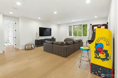 16242 NE 172nd Street, Woodinville, WA 98072 - Photo 29