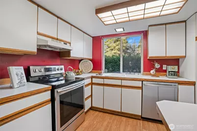 2415 Madrona Drive SE, Port Orchard, WA 98366 - Photo 7