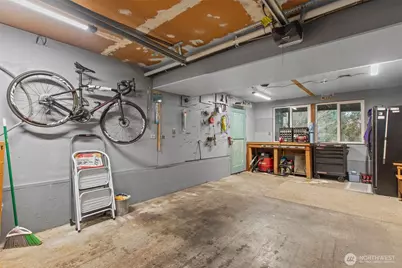 4901 66th Avenue W, University Place, WA 98467 - Photo 17