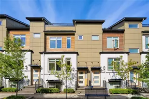 935 7th Ave NE, Issaquah, WA 98029 - Photo 1