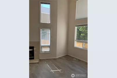 13820 SE Newport Way, Bellevue, WA 98006 - Photo 5