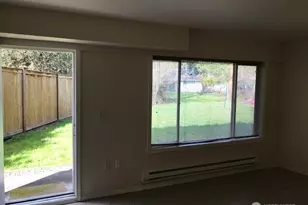 13820 SE Newport Way, Bellevue, WA 98006 - Photo 21