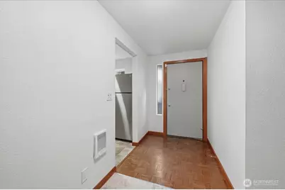 22107 66th Avenue W #4D, Mountlake Terrace, WA 98043 - Photo 3