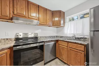 22107 66th Avenue W #4D, Mountlake Terrace, WA 98043 - Photo 5