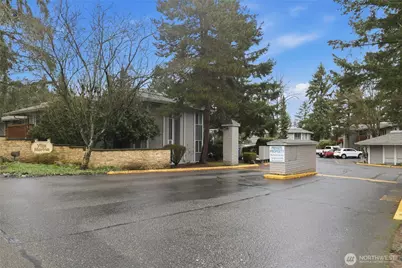 17203 NE 45th Street #47, Redmond, WA 98052 - Photo 21