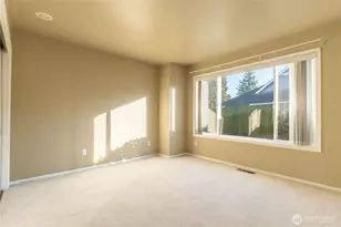 102 W Maberry St, Lynden, WA 98264 - Photo 15