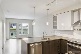 1760 NW 56th St, Seattle, WA 98107 - Photo 7