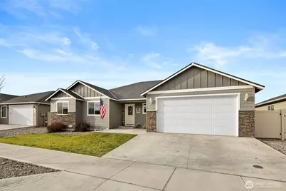 88 Emma Drive, Wenatchee, WA 98801 - Photo 1