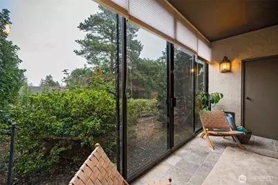 6648 Park Point Way NE #D-111, Seattle, WA 98115 - Photo 19