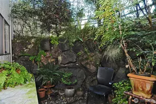 6648 Park Point Way NE, Seattle, WA 98115 - Photo 25