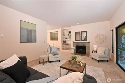 6648 Park Point Way NE #D-111, Seattle, WA 98115 - Photo 13