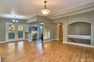 15946 SE 1st St, Bellevue, WA 98008 - Photo 5