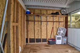 15946 SE 1st St, Bellevue, WA 98008 - Photo 33