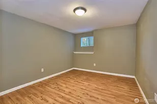 15946 SE 1st St, Bellevue, WA 98008 - Photo 31