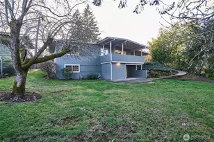 15946 SE 1st St, Bellevue, WA 98008 - Photo 37