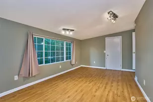 15946 SE 1st St, Bellevue, WA 98008 - Photo 19