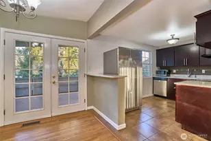 15946 SE 1st St, Bellevue, WA 98008 - Photo 7