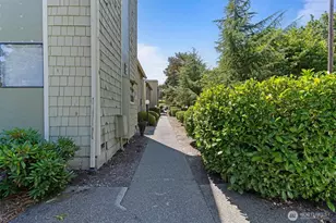 2020 Grant Ave S, Renton, WA 98055 - Photo 15