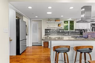 7704 45th St Ct W, University Place, WA 98466 - Photo 9