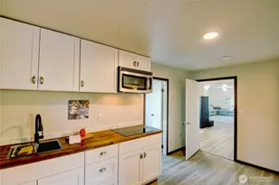 8739 F and S Grade Rd, Sedro Woolley, WA 98284 - Photo 17