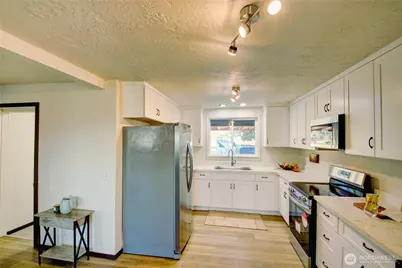 8739 F and S Grade Rd, Sedro Woolley, WA 98284 - Photo 13