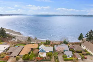 12249 Shorewood Dr SW, Burien, WA 98146 - Photo 3