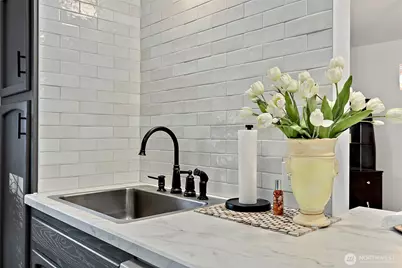 1655 Wheaton Street, Raymond, WA 98577 - Photo 9