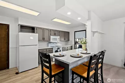 1655 Wheaton Street, Raymond, WA 98577 - Photo 11