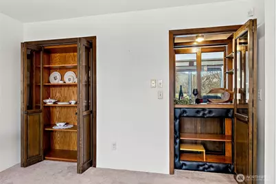 1655 Wheaton Street, Raymond, WA 98577 - Photo 11