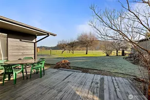 1655 Wheaton St, Raymond, WA 98577 - Photo 3