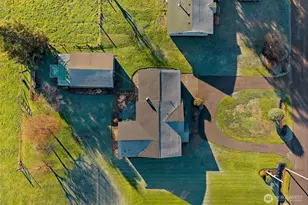 1655 Wheaton St, Raymond, WA 98577 - Photo 33