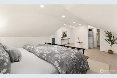 2568 28th Avenue W, Seattle, WA 98199 - Photo 19