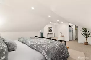 2568 28th Ave W, Seattle, WA 98199 - Photo 19