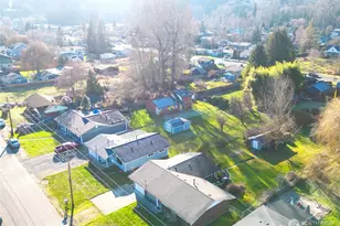 1018 13th St SW, Puyallup, WA 98371 - Photo 31