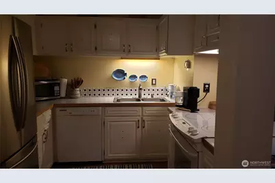 1014 11th Street #103, Bellingham, WA 98225 - Photo 25