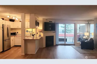 1014 11th Street #103, Bellingham, WA 98225 - Photo 9