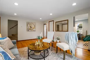 922 5th St NW, Puyallup, WA 98371 - Photo 7