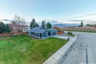 3428 NW Alfred Pl, East Wenatchee, WA 98802 - Photo 3