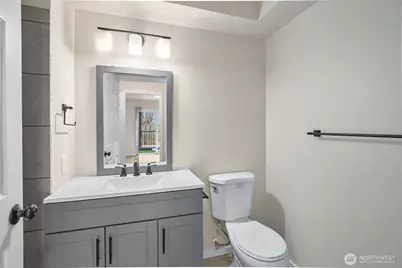 10240 Bridgeport Way SW, Lakewood, WA 98499 - Photo 19