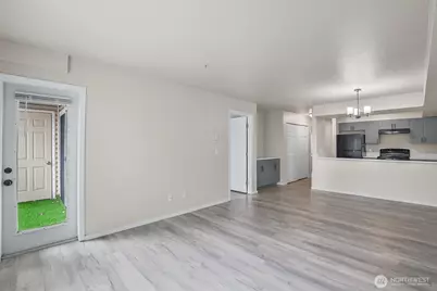 10240 Bridgeport Way SW, Lakewood, WA 98499 - Photo 23