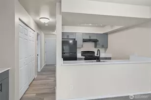 10240 Bridgeport Way SW, Lakewood, WA 98499 - Photo 13