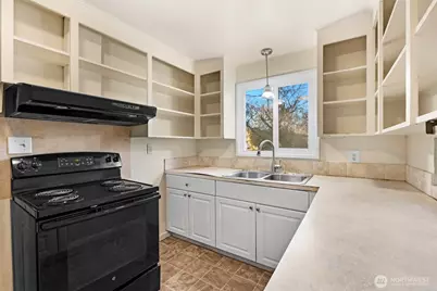 1909 N 192nd Street, Shoreline, WA 98133 - Photo 7