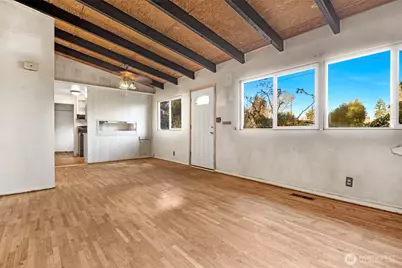 1909 N 192nd Street, Shoreline, WA 98133 - Photo 5