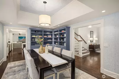 2042 77th Avenue NE, Medina, WA 98039 - Photo 9