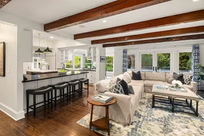 2042 77th Avenue NE, Medina, WA 98039 - Photo 13