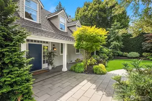 2042 77th Ave NE, Medina, WA 98039 - Photo 3