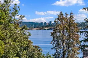 3220 Sierra Dr S, Seattle, WA 98144 - Photo 9