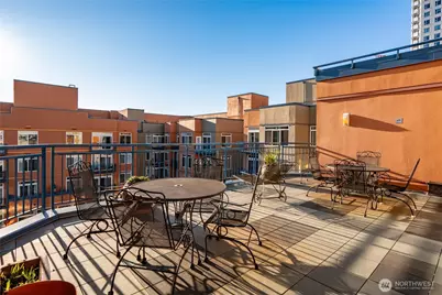 2415 2nd Avenue #432, Seattle, WA 98121 - Photo 31